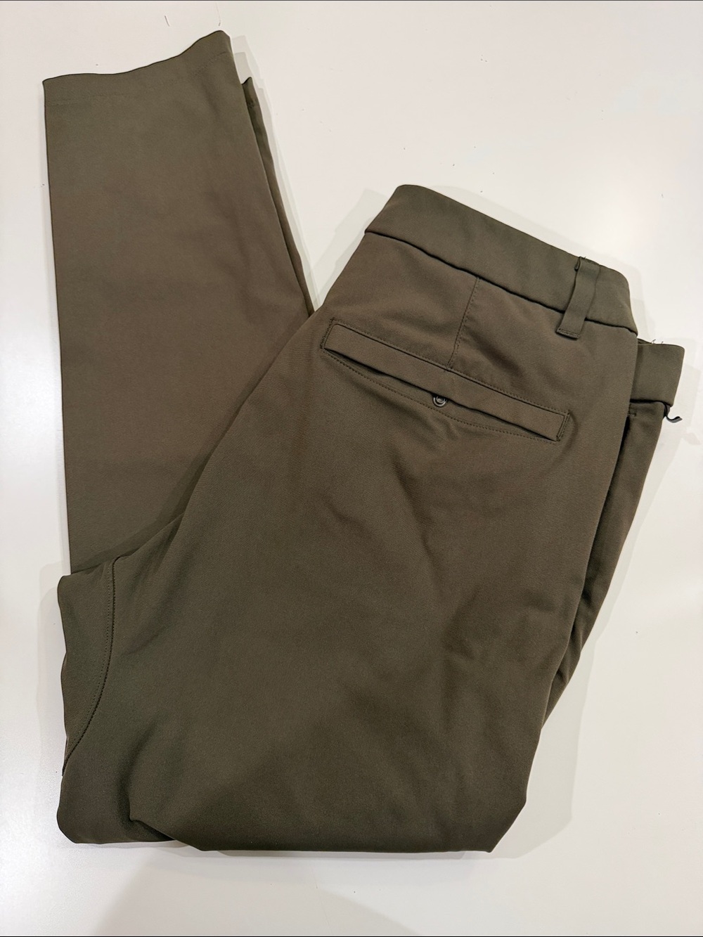lululemon athletica Men's Olive Chino Pants